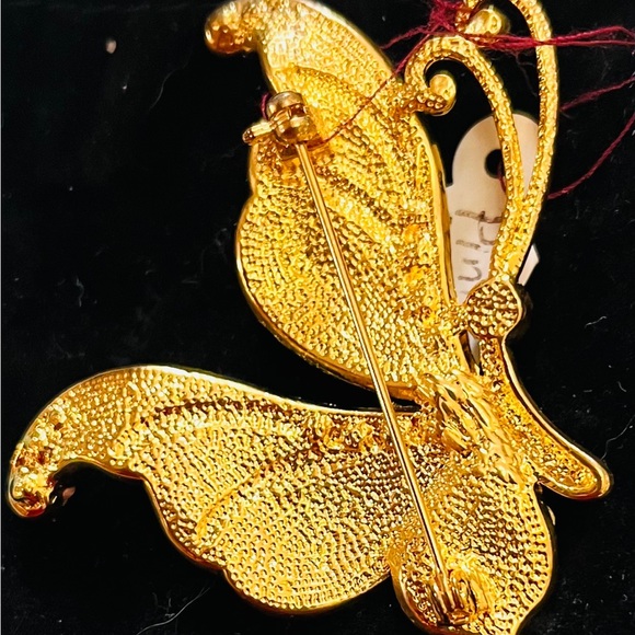 Exceptional Vintage Butterfly brooch with peach/coral enamel clear crystals - Picture 8 of 9